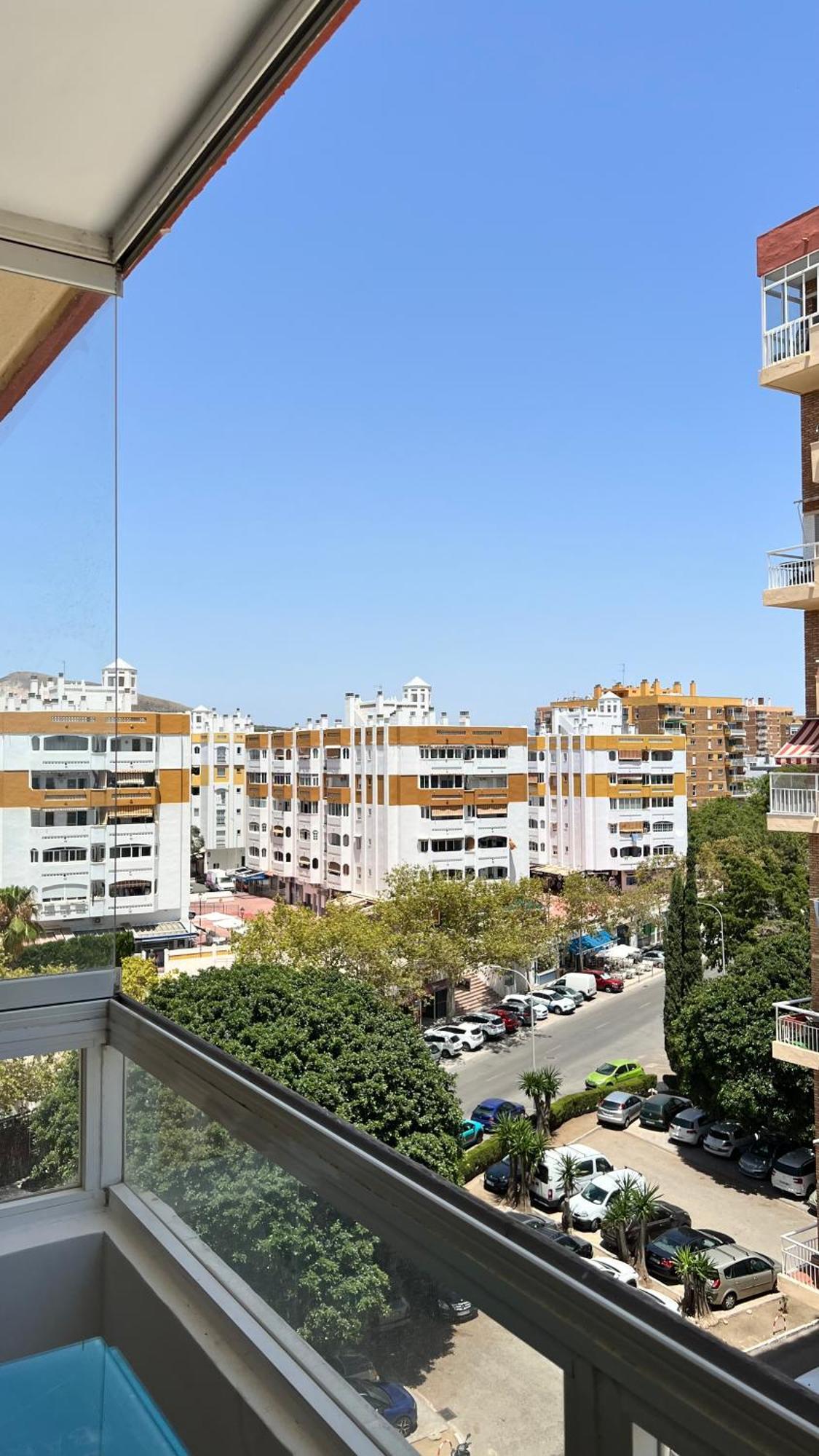 Vista A La Playa, Cerca Del Centro Con Piscina Apartment Benalmadena Exterior photo