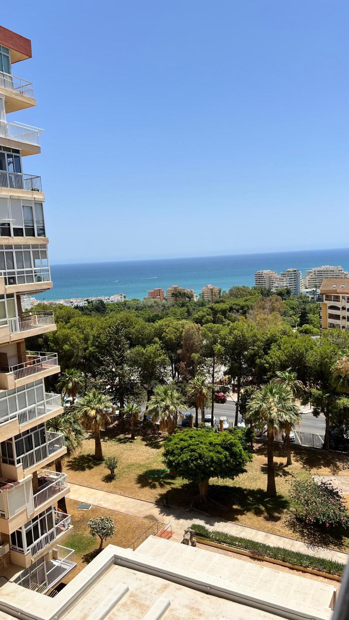 Vista A La Playa, Cerca Del Centro Con Piscina Apartment Benalmadena Exterior photo